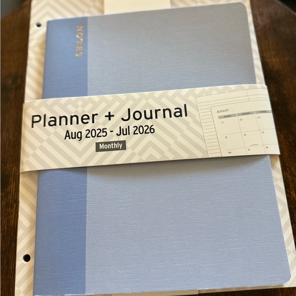 Blue Planner and Journal (August 2025-July 2026). - Picture 1 of 6